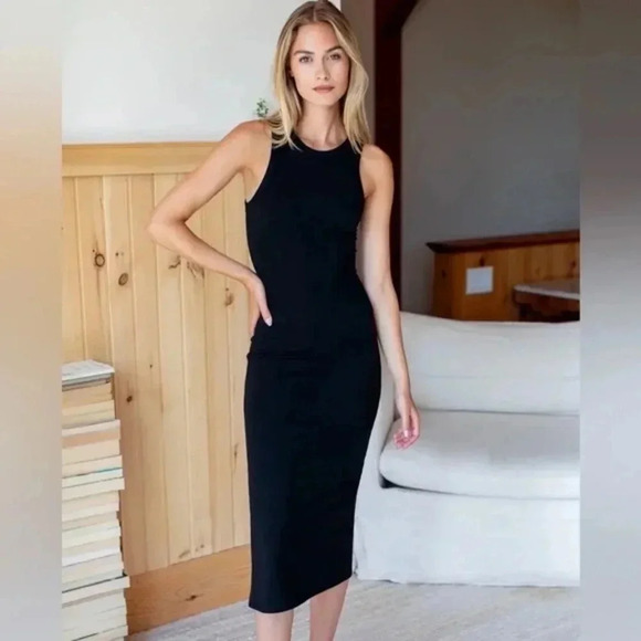 House of Harlow 1960 Dresses & Skirts - House of Harlow 1960 Deep Scoop Neck Bodycon Midi Dress Stretchy black size XS